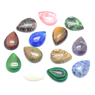 Kaboszony z Kamienia Naturalnego