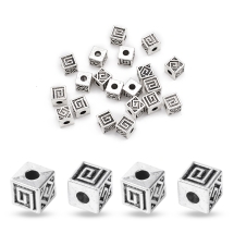 Намистини-Роздільники Металеві, Кубик, Античне Срібло, 5.5х5.5х5.5мм, Отвір 2 мм, (13WB12761)