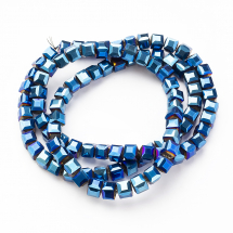 Koraliki Szklane Galwanizacja, Fasetowane Kostka, 6x6x6mm, Kolor: Błękitny, około 95szt/60cm/nic (14WB9280)