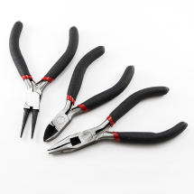 Набір Залізних Інструментів для Рукоділля та Біжутерії в Блістері, Круглогубці, Бокорізи, Плоскогубці, Чорний, 190х170х14мм, 3шт/набір, (2WB27952)