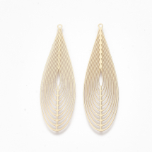 Підвіски Латунь, Крапля. Гравіровані, Колір: Світле Золото, 55х16х0.3мм, Отвір 1.2мм, (13WB31141)