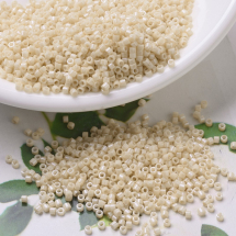 Бісер MIYUKI Delica DB0204 11/0, Antique Beige Ceylon, 1000шт/5г, (13WB27720)