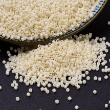 Бісер MIYUKI Delica DB0732 11/0, Opaque Dark Cream, 1000шт/5г, (13WB32413)