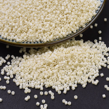 Бісер MIYUKI Delica DB0883 11/0, Matte Opaque Dark Cream AB, 1000шт/5г, (13WB32414)