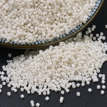 Бісер Японський MIYUKI Delica DB0211 11/0, Opaque Limestone Luster близько 2000шт/10гр, (13WB33284)