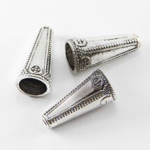 Конус Шапочки для Бусин, Металеві, Колір: Античне Срібло, Розмір: 26х12х2мм, Отвір 2 ~ 10мм, (5WB5838)