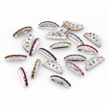 Роздільник для Намистин Півмісяць, Латунь зі Стразами, Класу "В", на 3 отвори, Колір: Срібло, Страз: Мікс, Розмір: 19х8мм, Отвір 1-2мм, (5WB6842)