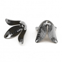 Конус для Бусин, Латунь, Квітка, Колір: Збройна Сталь, Розмір: 17x22мм, Отвір 2.5мм, (14WB7958)