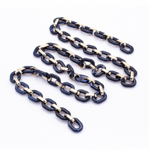 Łańcuszek Akrylowy Ręcznie Robiony 23.5x17.5x4.5mm Kolor: Ciemnoniebieski Długość łańcuszka: 1m (13WB23700)