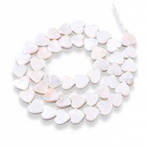 Koraliki z Muszli Rzecznych Serce Kolor: Len 10x10x2mm Otwór 0.5mm 38szt/36cm/nić (13WB27812)