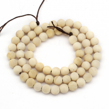 Koraliki Drewniane Syczuanska Tuja, Barwione, Okrągłe, Beżowe, 6mm, Otwór: 1mm, 64szt / 40cm / sznur (13WB17523)
