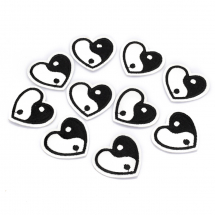 Naszywka Odzieżowa Naklejka Termiczna Aplikacja Serce Yin-Yang Kolor: Czarno-Biały Rozmiar: 30x34x1mm 10szt (13WB23961)