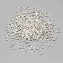 Kółeczka Ogniwka Pojedyncze Otwarte Mosiądz Kolor: Srebrny 8x1mm około 235szt/50g (13WB27099)